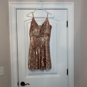 Cocktail mini gloss sparkly dress. Size 10.